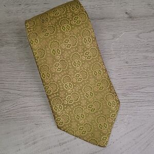 Wembley Mens Necktie Tie Geometric Classic Vintage VGC Green